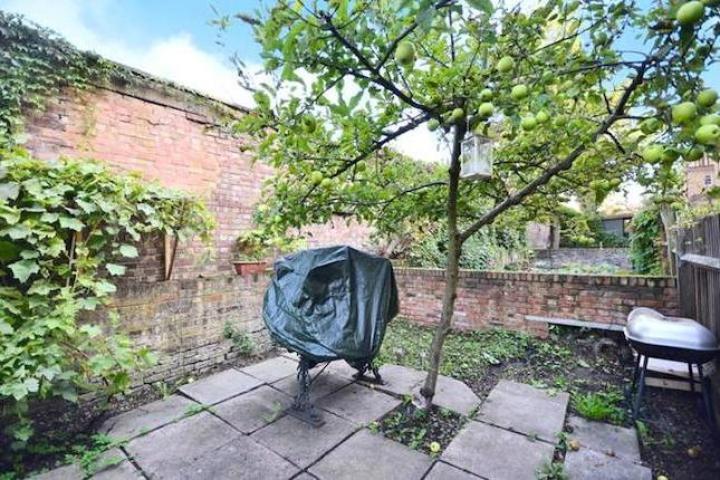 			New Instruction, 3 Bedroom, 1 bath, 1 reception House			 Tabley Road , HOLLOWAY/ TUFNELL PARK